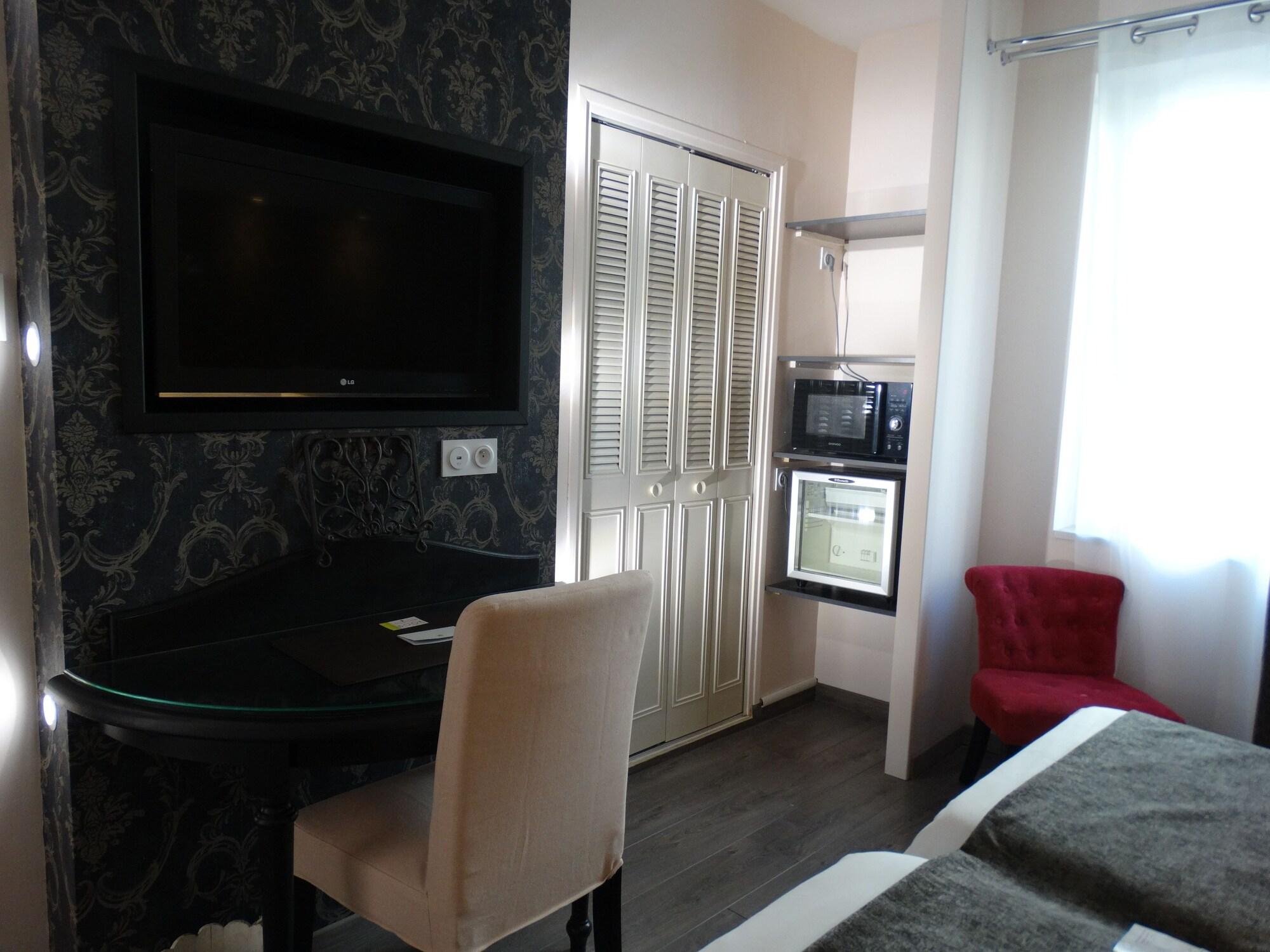 Logis Hotel Le Glacier Оранж Екстериор снимка